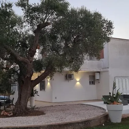 Willa Privata Adele, Luxury Escape With Pool, Apulia, Salento San Vito dei Normanni